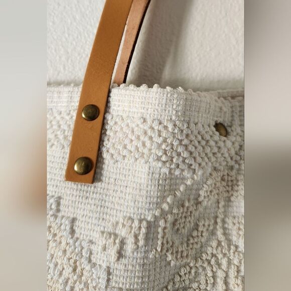 Handwoven Artisinal Tote Bag - Picture 10 of 10